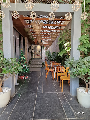 HOTEL BAWA SUITES MUMBAI (KHAR)